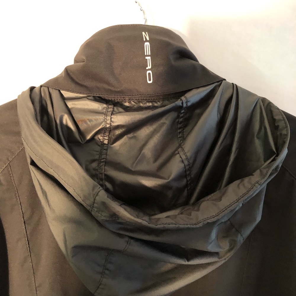Zero Restriction Women’s Black Golf Jacket Sz Lg - image 3